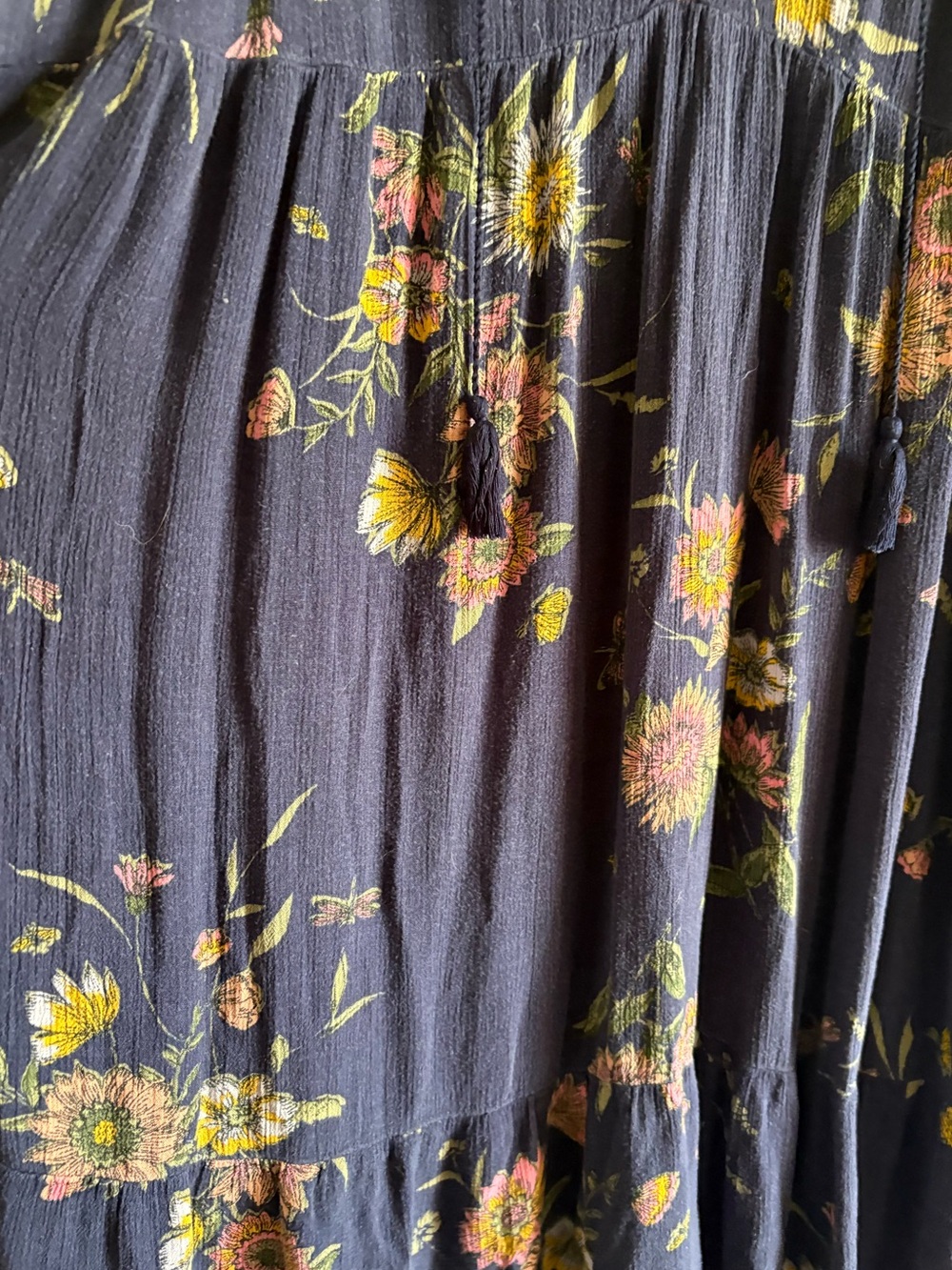 🌿5/$25 Old Navy Navy Floral Mini Dress - Picture 5 of 11